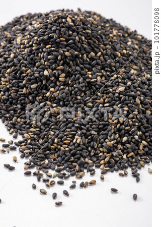 健康に良いゴマ 健康に良いゴマ 101778098