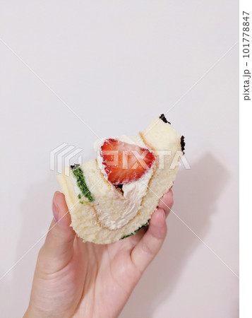 ケーキ ケーキ各種 トルテ 101778847