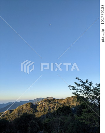 阿里山 台湾 山背景 101779188