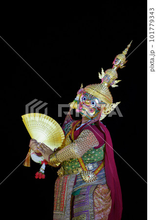 鬼の王トッサカン（ラーヴァナ）の舞 101779343