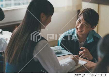 Middle school Middle school 101786121