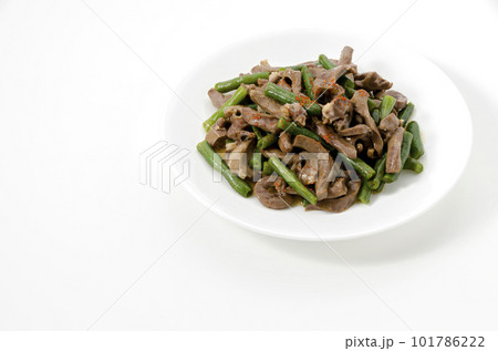 豚ハツとサヤインゲンの炒め物 101786222