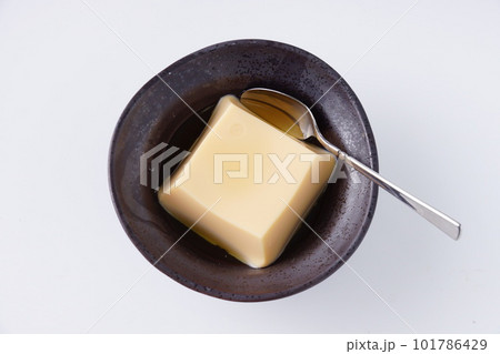 美味しい玉子豆腐 美味しい玉子豆腐 101786429