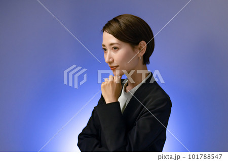 ビジネス 女性 クールビューティー ビジネス 女性 クールビューティー 101788547
