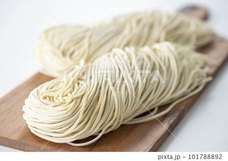 麺 101788892