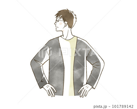 腰に手をあてて怒っている男性 101789142