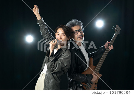 バンド ライブ 演奏 バンド ライブ 演奏 101790304