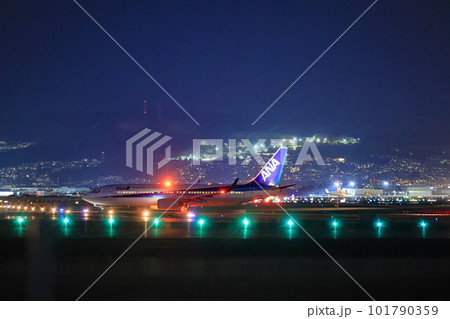 大阪伊丹空港離着陸 101790359