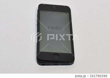 壊れたスマホ 101790399