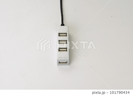 USBハブ 101790434
