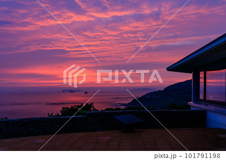 角力灘に沈む夕陽 角力灘に沈む夕陽 101791198