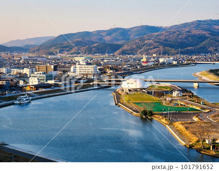 日和山から見る石ノ森萬画館とかわまちオープンパーク・宮城県石巻市 101791652