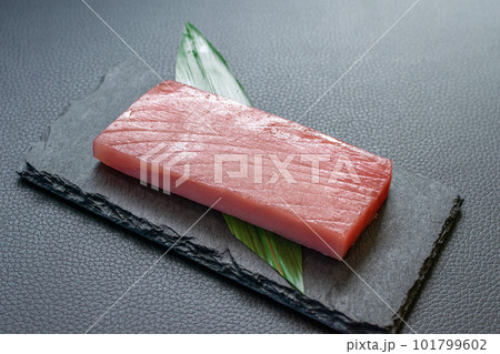 きはたマグロのお刺身 101799602