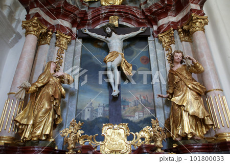 Altar of the Holy Cross, parish Church of the Immaculate Conception of the Virgin Mary in Lepoglava, Croatia Altar of the Holy Cross, parish Church of the Immaculate Conception of the Virgin Mary in Lepoglava, Croatia 101800033