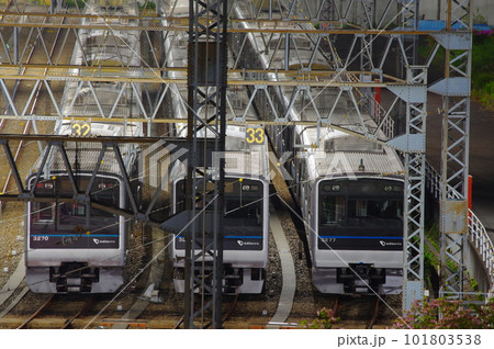 唐木田出張所に停留する電車 101803538