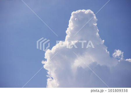 サンパウロの入道雲と青空 ブラジル サンパウロの入道雲と青空 ブラジル 101809338