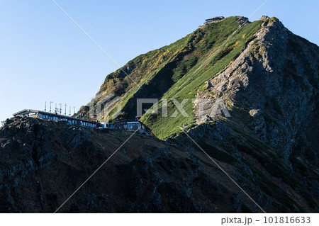 南八ヶ岳の山岳風景　赤岳 101816633