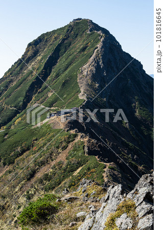 南八ヶ岳の山岳風景 赤岳 南八ヶ岳の山岳風景 赤岳 101816645