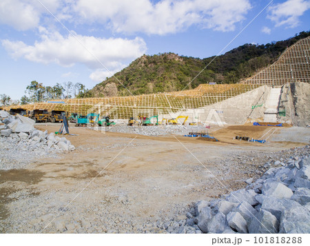 ダム工事現場の風景・大分県・ななせダム 101818288