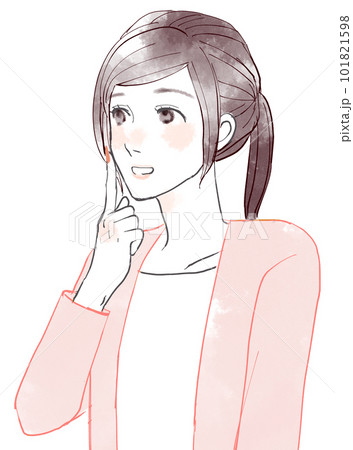 笑顔で上を見上げる女性 101821598