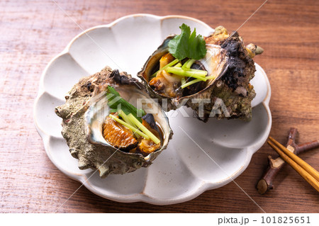 さざえの壺焼き 101825651