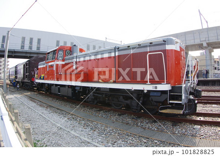 えちごトキめき鉄道 オヤ31甲種 DE10 松任駅 101828825