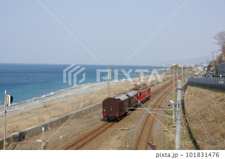 えちごトキめき鉄道 オヤ31甲種 EF510 青海付近 101831476