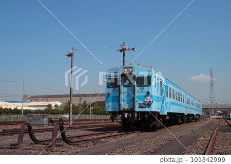 車両基地に留置される水島臨海鉄道キハ37系気動車(水島臨海鉄道撮影会にて)_2023/3/19撮影 車両基地に留置される水島臨海鉄道キハ37系気動車(水島臨海鉄道撮影会にて)_2023/3/19撮影 101842999
