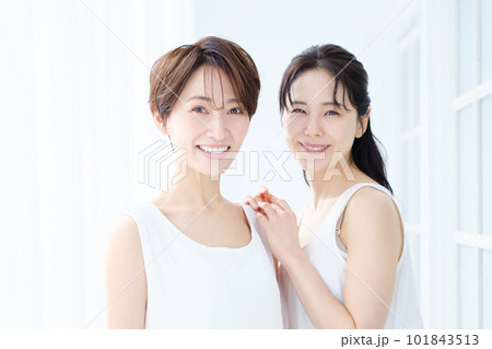 ビューティー　健康　女性 101843513