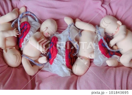 子どもたちの未来が幸せで溢れますように 101843695