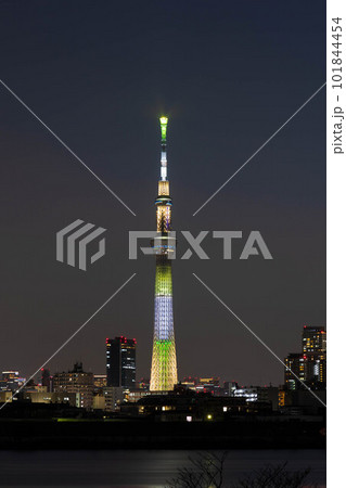 東京スカイツリー 特別ライトアップ(東日本大震災復興祈願) 東京スカイツリー 特別ライトアップ(東日本大震災復興祈願) 101844454