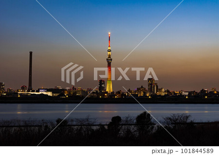 東京スカイツリー 特別ライトアップ(東日本大震災復興祈願) 東京スカイツリー 特別ライトアップ(東日本大震災復興祈願) 101844589