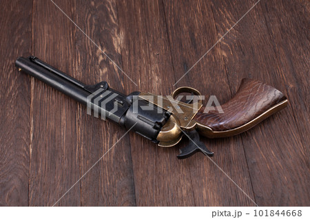 Old West gun - Percussion Army Revolver Old West gun - Percussion Army Revolver 101844668
