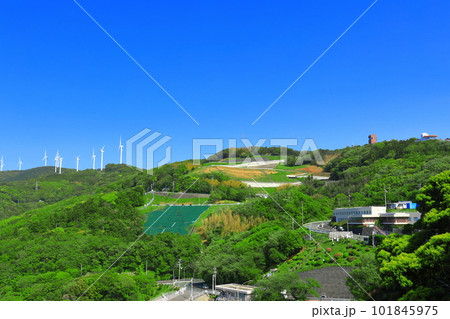 【愛媛県】道の駅 伊方きらら館と四国電力伊方ビジターズハウスと風車(佐田岬半島) 【愛媛県】道の駅 伊方きらら館と四国電力伊方ビジターズハウスと風車(佐田岬半島) 101845975