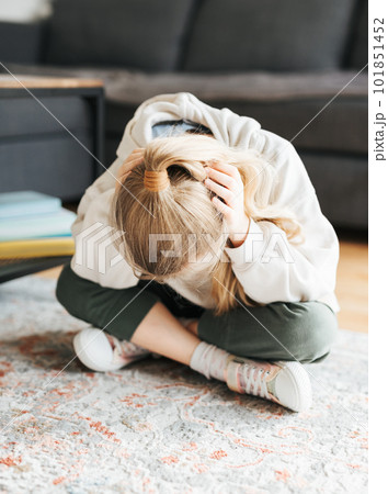 Lonely sad girl Lonely sad girl 101851452