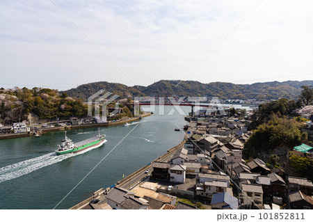 EOSR.広島音戸、音戸湾に大型船舶突入。 101852811