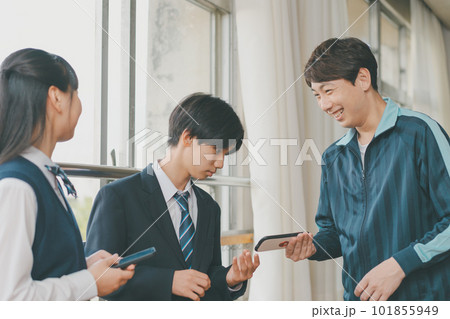 Middle school 101855949