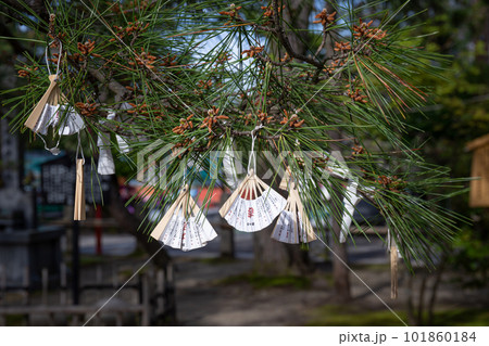 Paper fan for god 101860184