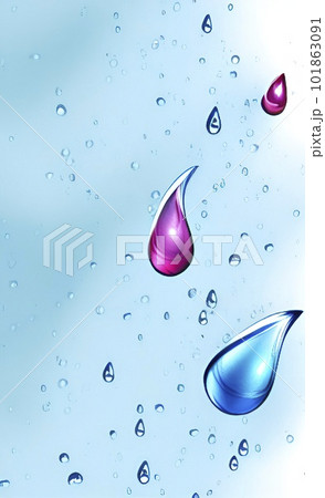 Close up water drop splash 101863091