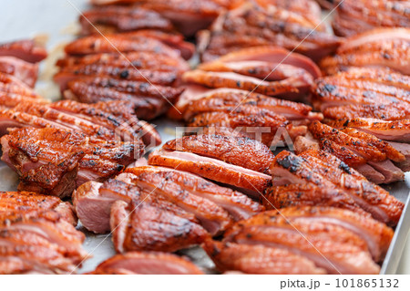 Roasted goose breast 101865132