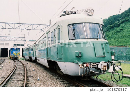 車両基地に停車する名古屋鉄道3400系 車両基地に停車する名古屋鉄道3400系 101870517