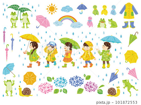 6月　梅雨　傘をさす子どもたち　カエルや紫陽花などのイラスト素材セット 101872553