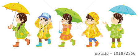 6月　梅雨　傘をさす子どもたちのイラスト 101872556