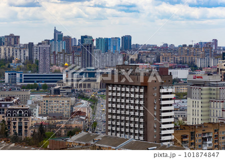 Kyiv, Ukraine - April 24, 2023: The streets of Kyiv city. Kyiv, Ukraine - April 24, 2023: The streets of Kyiv city. 101874847
