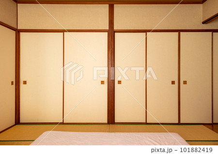 和室の襖 101882419