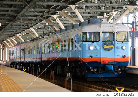 【あいの風とやま鉄道】413系「一万三千尺物語 」（あいの風とやま鉄道線：富山駅） 101882935