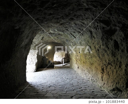 青の洞門、禅海和尚の掘削 青の洞門、禅海和尚の掘削 101883440