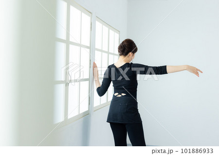 ダンサー ストレッチ ダンサー ストレッチ 101886933