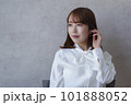 女性ポートレート 101888052