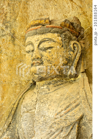 臼杵石仏の大日如来像 101888164